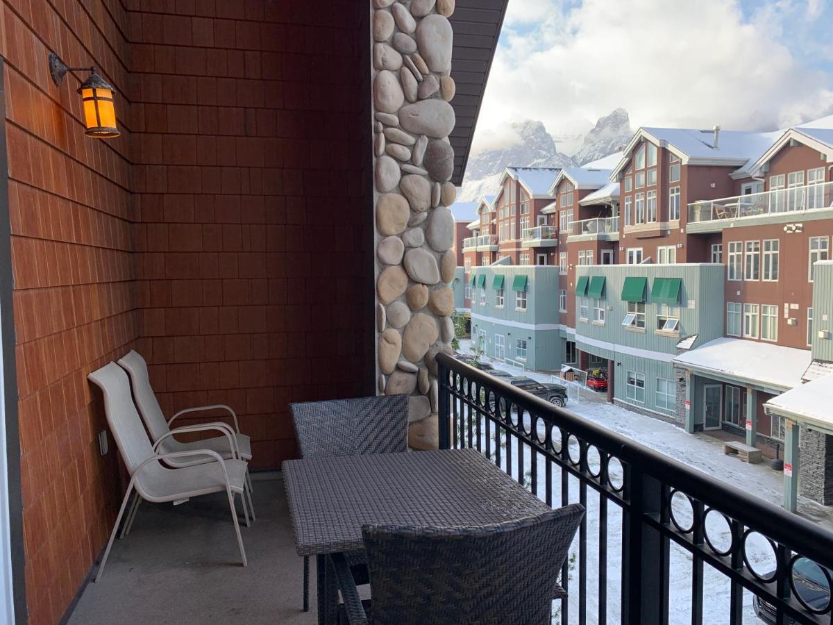 Luxury Two Queen Beds Condo - Grande Rockies Resort Indoor Parking Pool Hot Tub Gym Canmore Eksteriør bilde