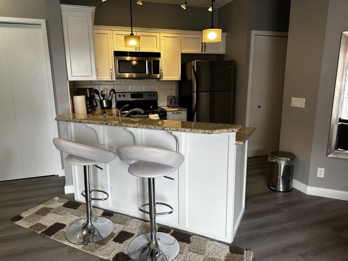 Luxury Two Queen Beds Condo - Grande Rockies Resort Indoor Parking Pool Hot Tub Gym Canmore Eksteriør bilde